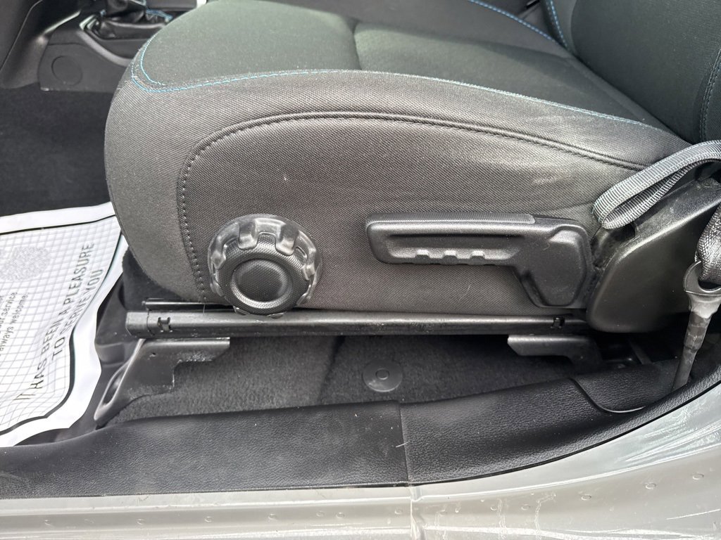 Used 2022 Jeep Wrangler Unlimited Rubicon 4xe w/ Cold Weather Group image 16