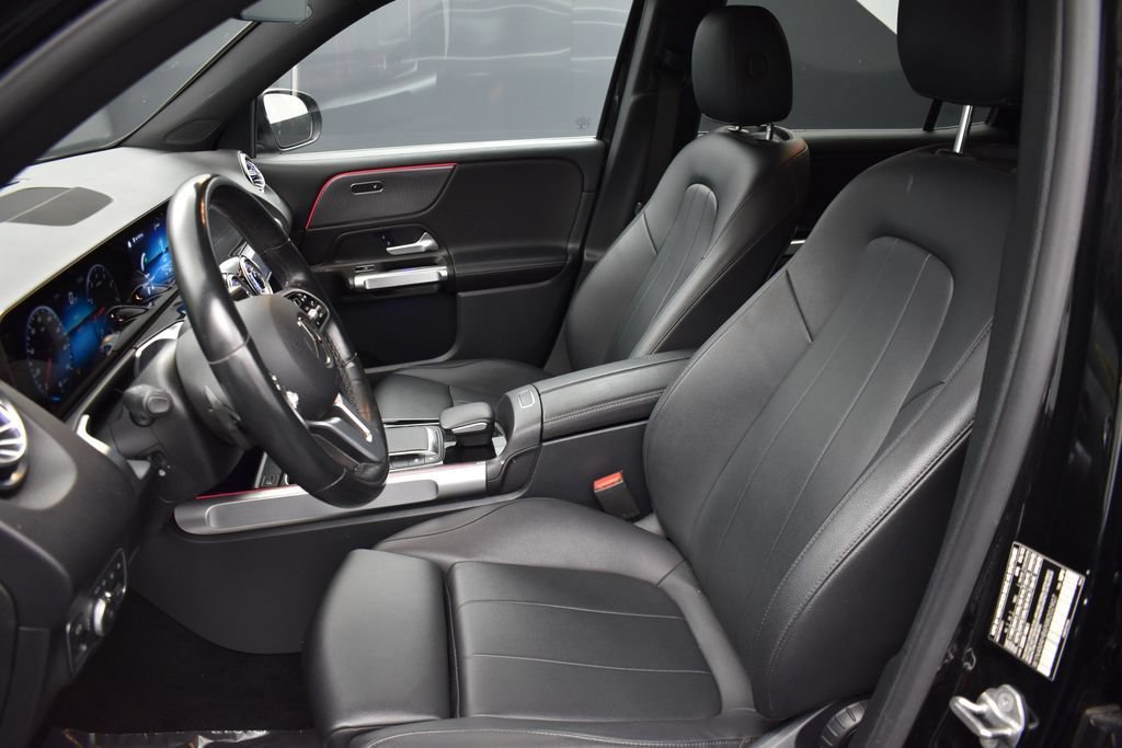 Used 2022 Mercedes-Benz GLB 250 4MATIC image 10
