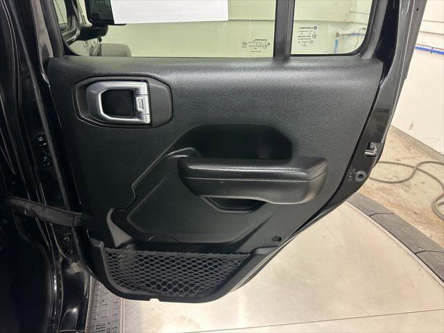 Certified 2021 Jeep Wrangler Unlimited Islander image 23