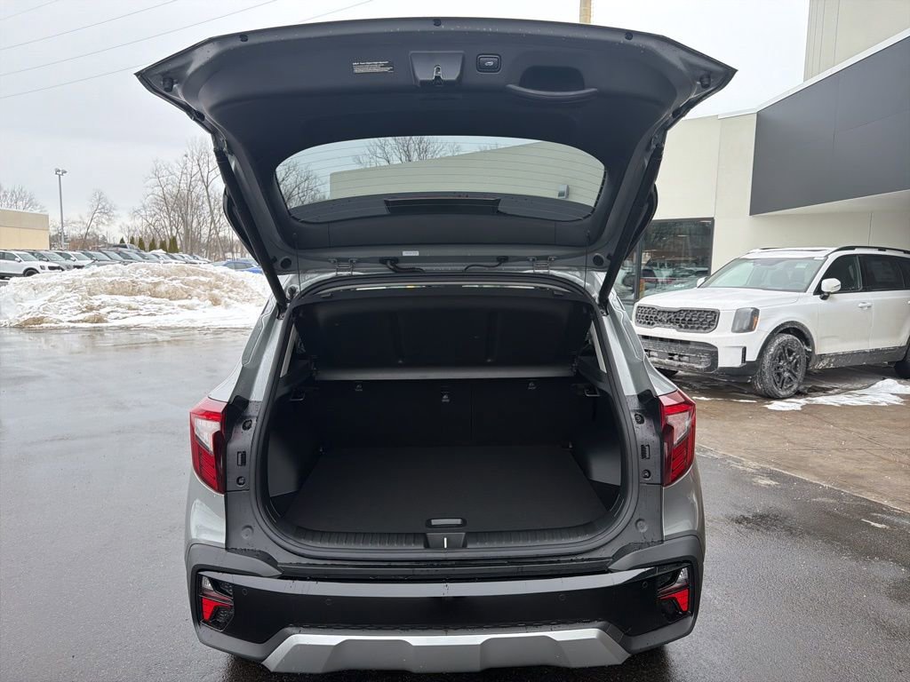 New 2026 Kia Seltos EX image 17