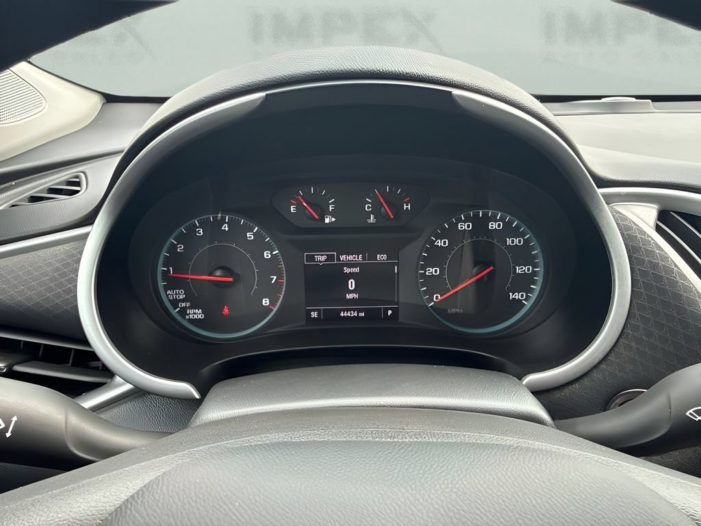 Used 2022 Chevrolet Malibu LT FWD image 12