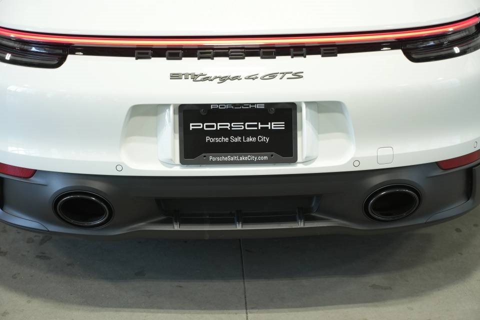 Used 2023 Porsche 911 Targa 4 GTS image 40