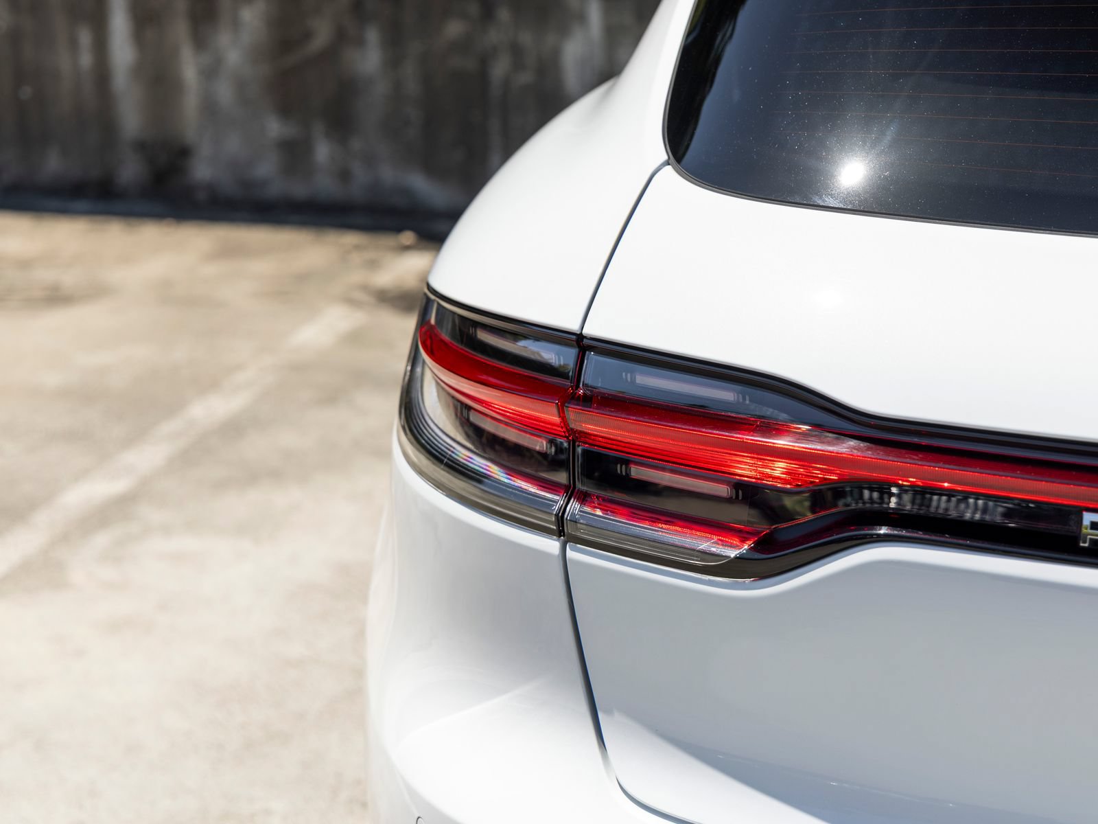 Certified 2026 Porsche Macan AWD/4WD image 20