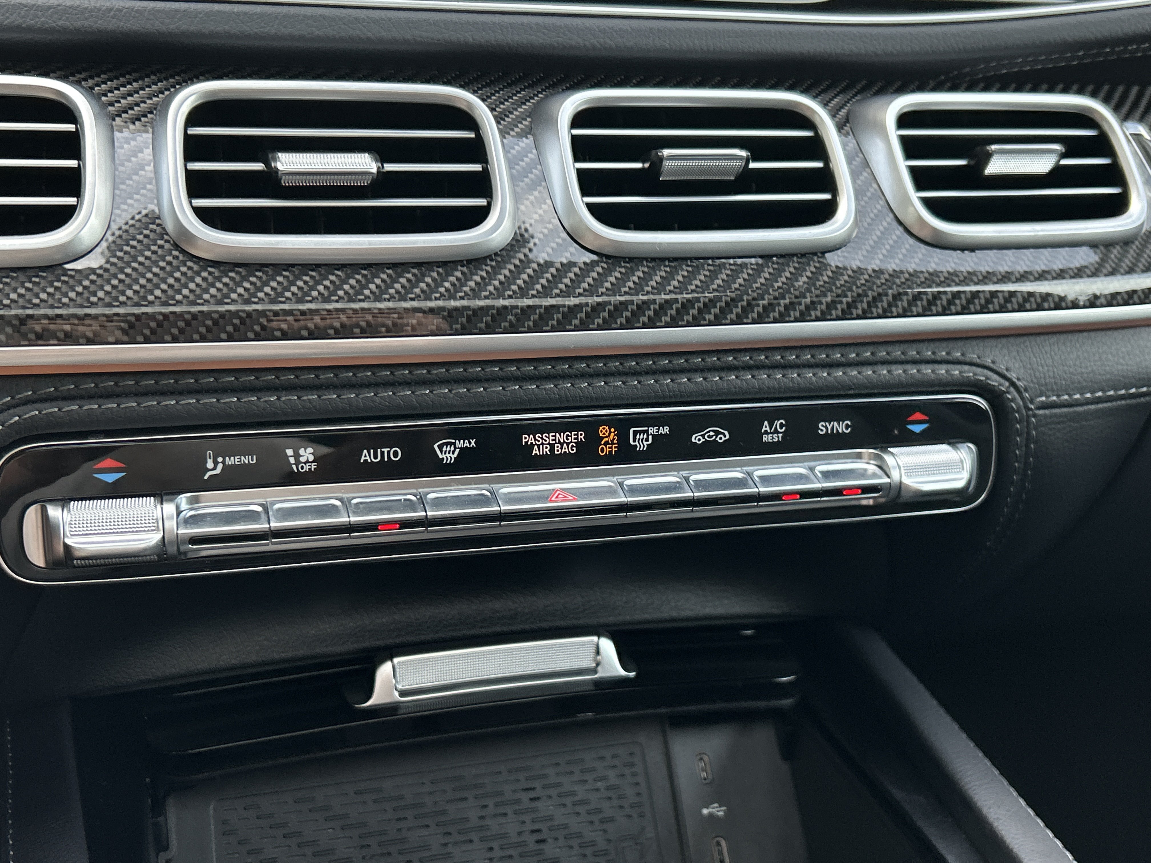 Certified 2025 Mercedes-Benz GLE 53 AMG 4MATIC Coupe image 34