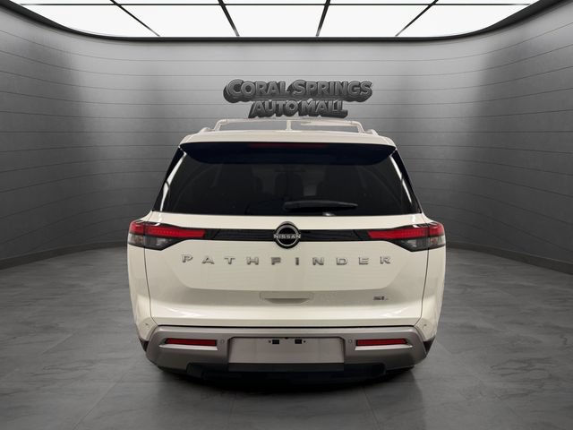 Certified 2024 Nissan Pathfinder SL FWD image 4
