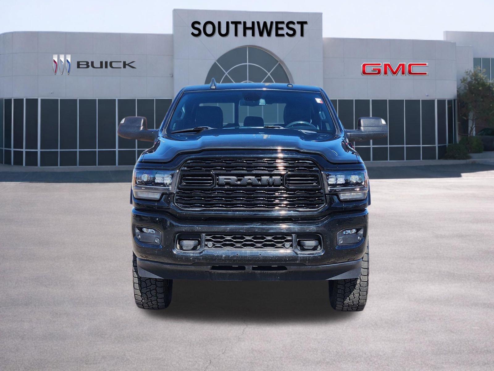 Used 2022 RAM 2500 Limited w/ Night Edition image 6