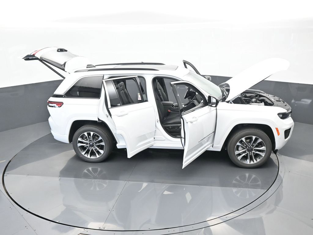 Used 2024 Jeep Grand Cherokee Overland image 64