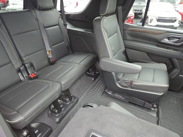 Used 2023 Chevrolet Tahoe Premier w/ Premium Package AWD/4WD image 32