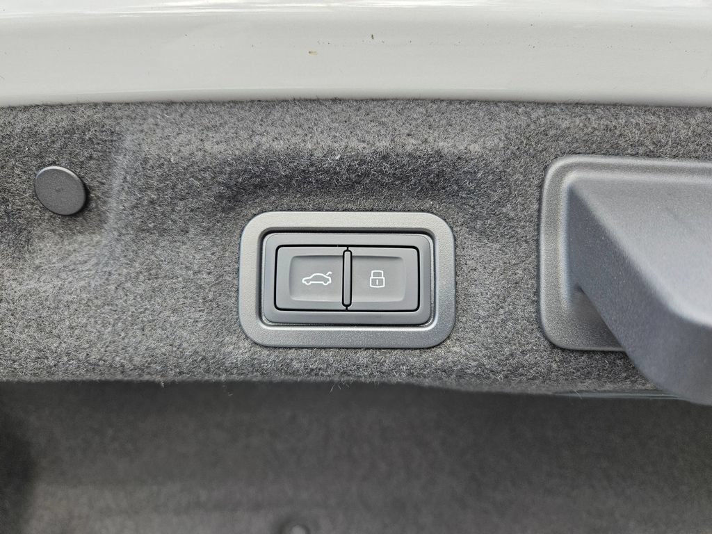 New 2026 Audi A6 Premium Plus AWD/4WD image 23