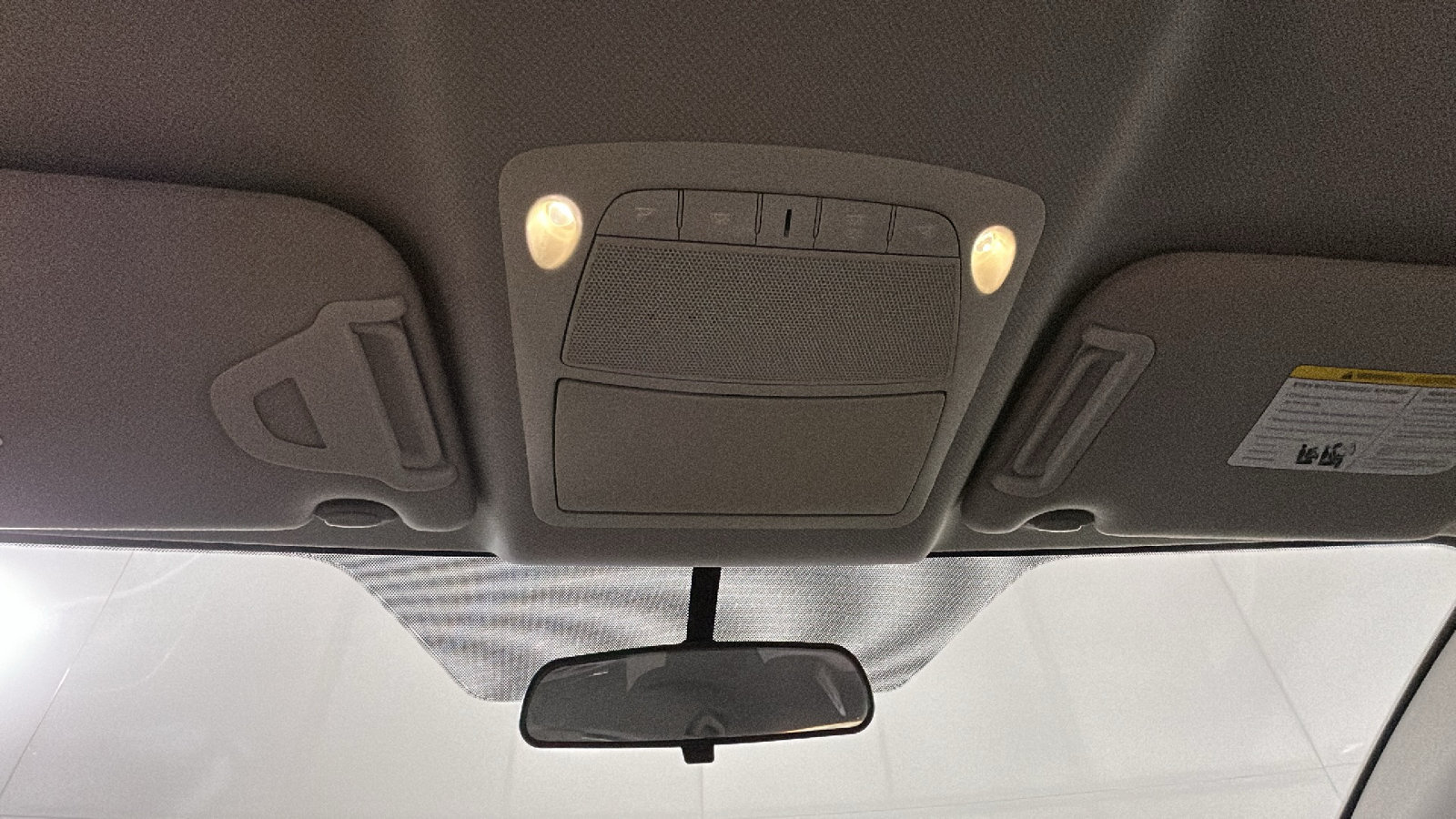 Used 2015 Nissan Sentra SV FWD image 31