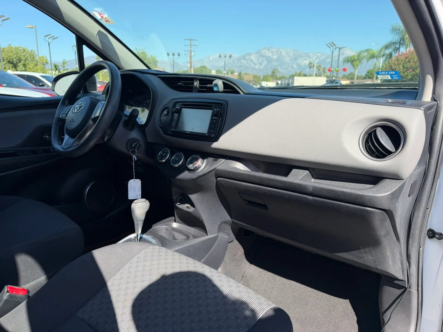 Used 2016 Toyota Yaris LE FWD image 25
