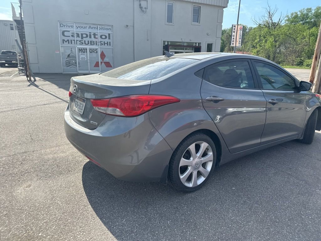 Used 2013 Hyundai Elantra Limited w/ Technology Pkg FWD image 5