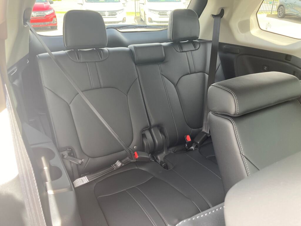 New 2025 Honda Pilot Elite image 7