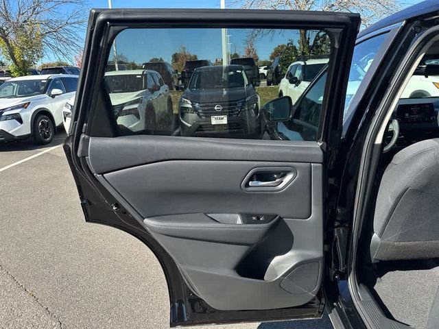 New 2026 Nissan Rogue SV w/ Cold Weather Package image 18