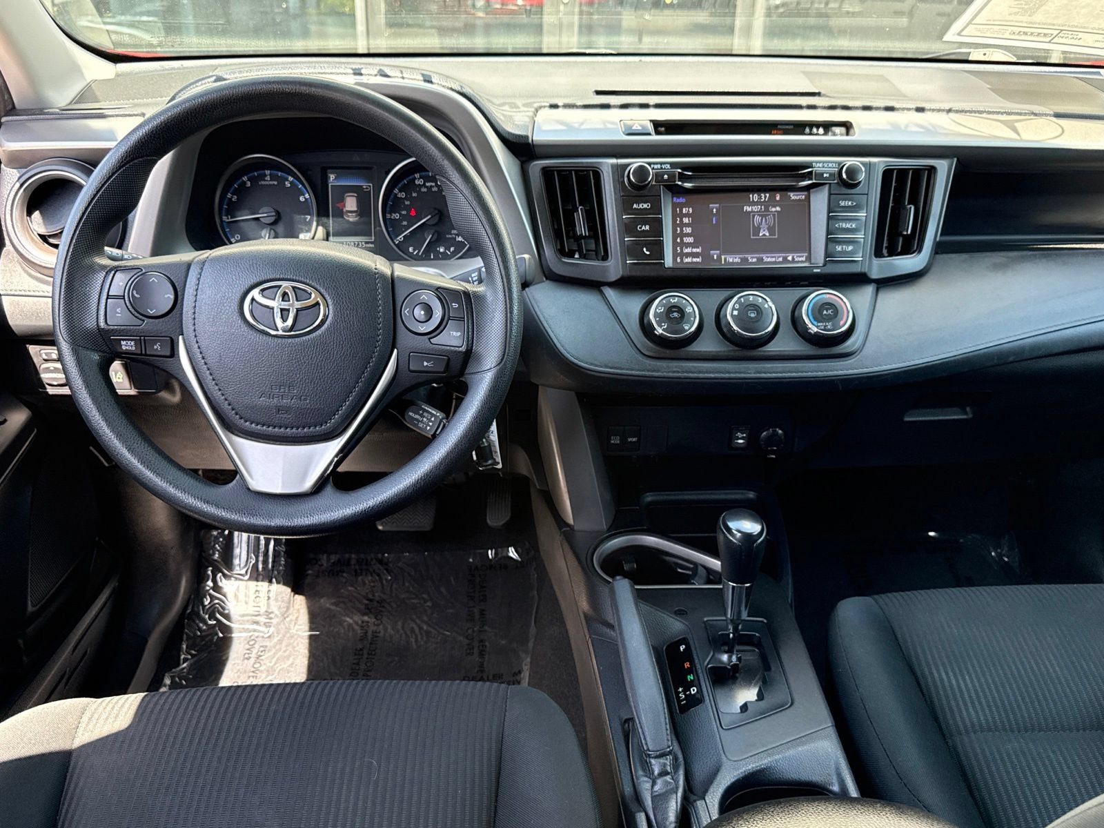 Used 2017 Toyota RAV4 LE FWD image 35