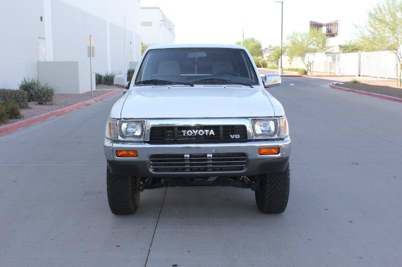 Used 1989 Toyota Pickup SR5 AWD/4WD image 2