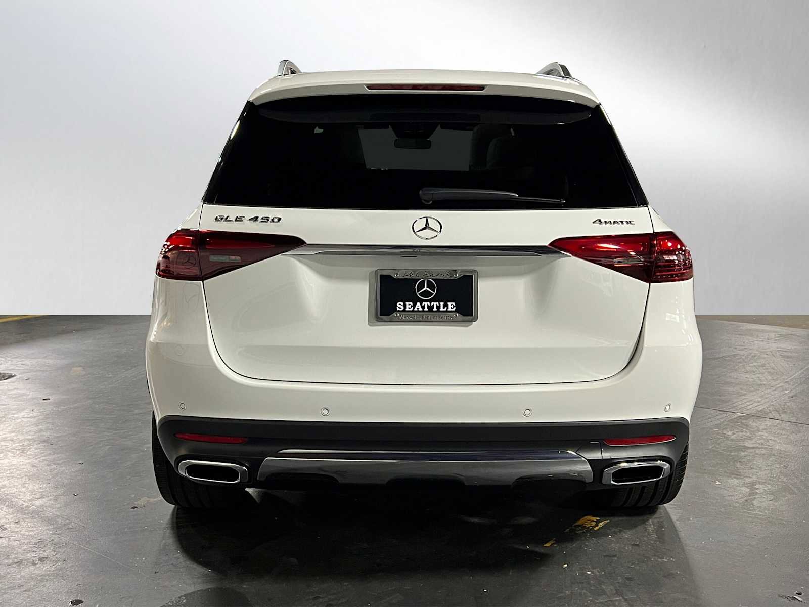 Used 2025 Mercedes-Benz GLE 450 4MATIC image 5