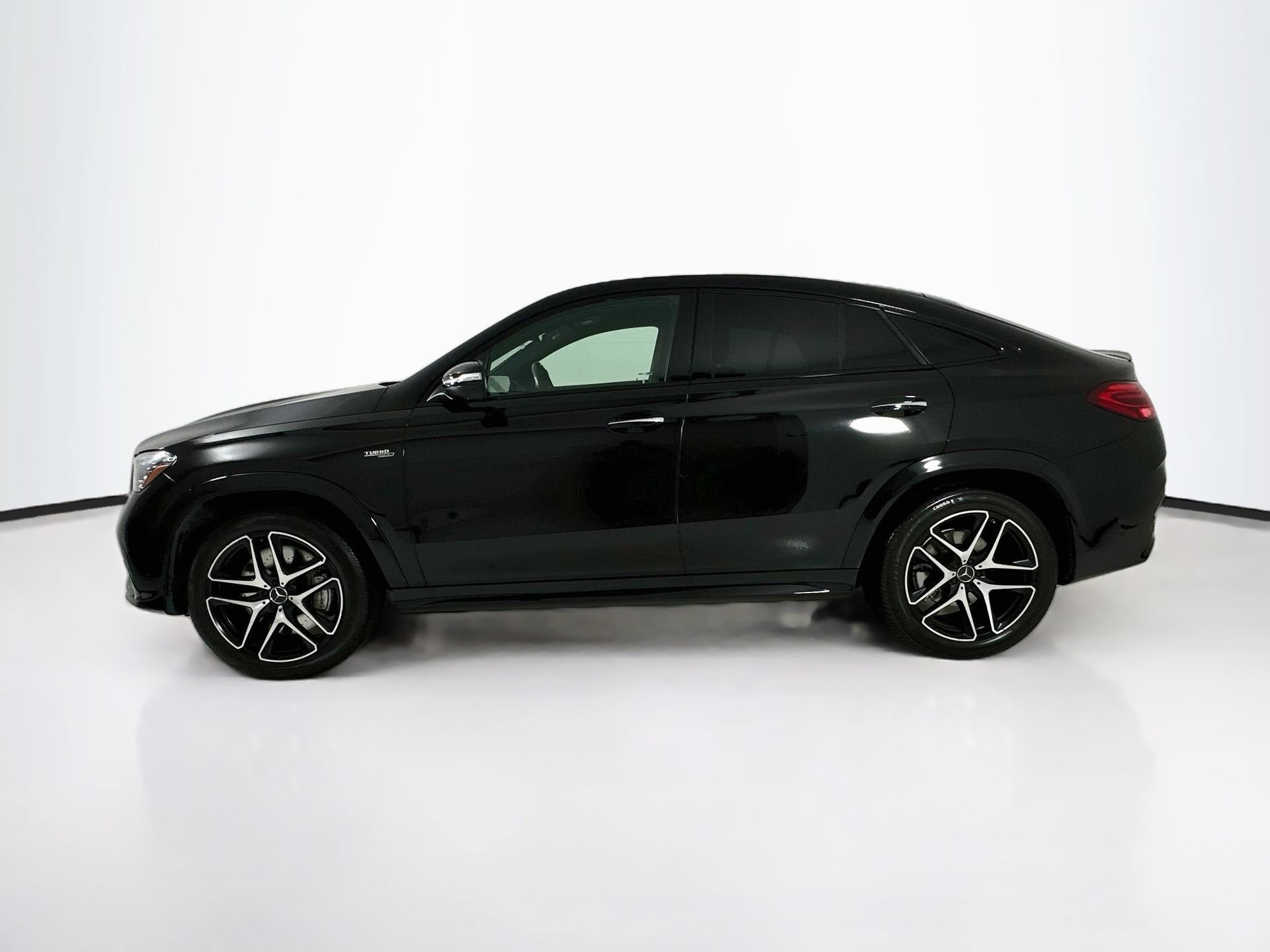 Certified 2025 Mercedes-Benz GLE 53 AMG 4MATIC Coupe image 5