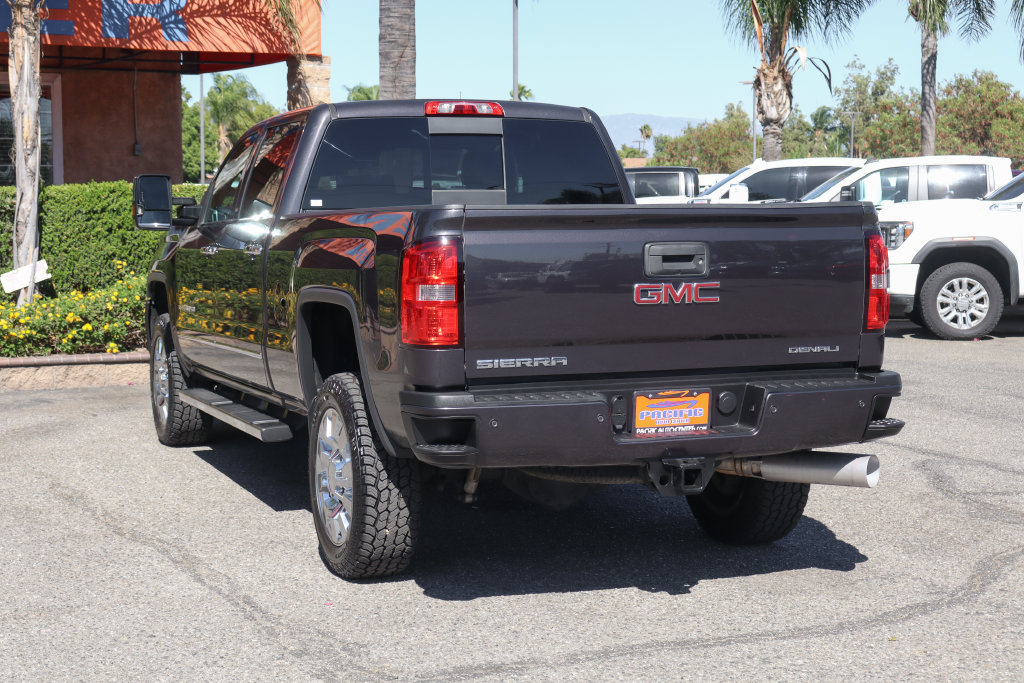Used 2015 GMC Sierra 2500 Denali w/ Duramax Plus Package AWD/4WD image 6