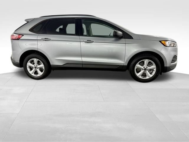 Used 2023 Ford Edge SE image 10