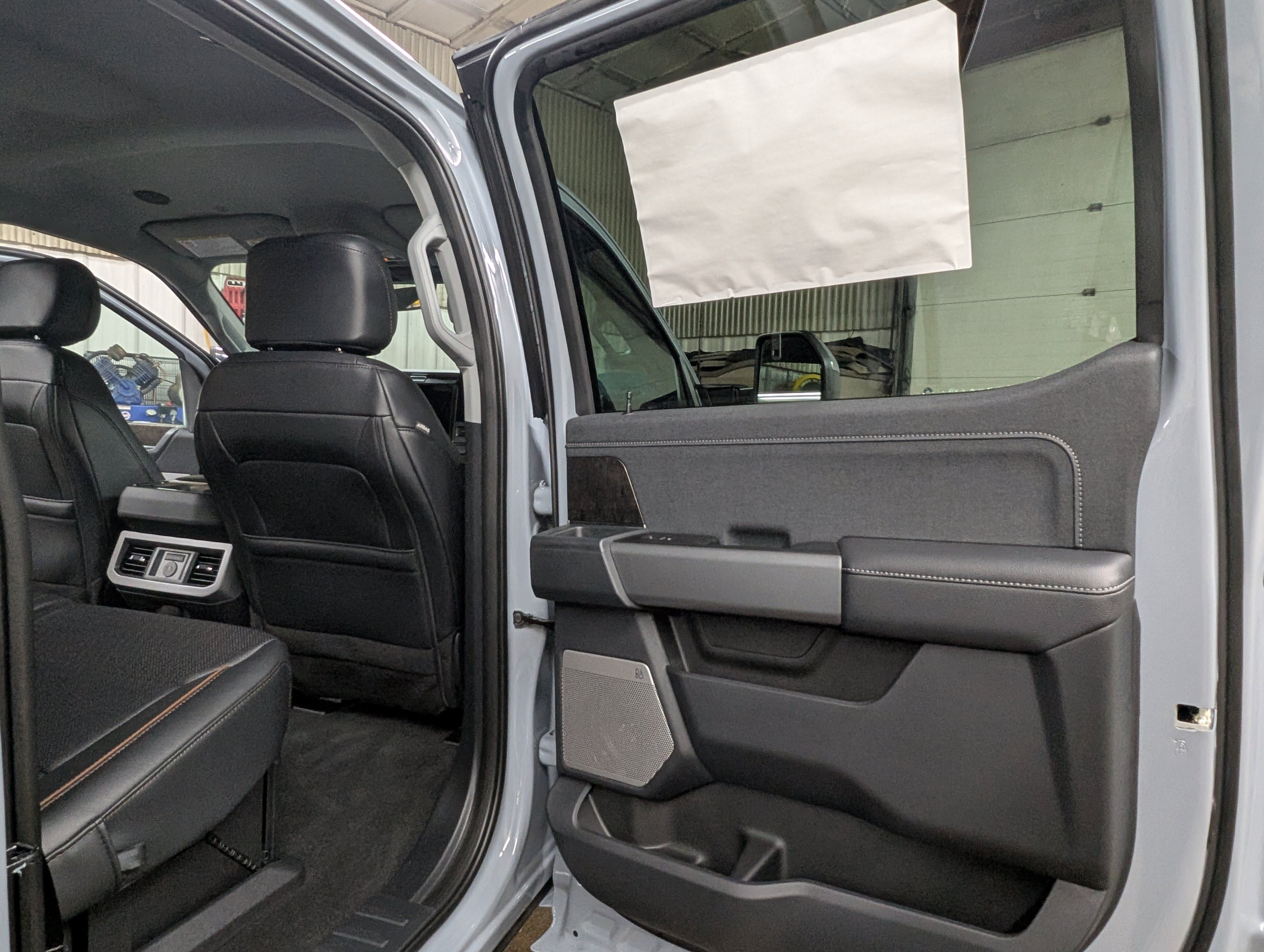 New 2026 Ford F350 Lariat w/ Lariat Ultimate Package AWD/4WD image 6