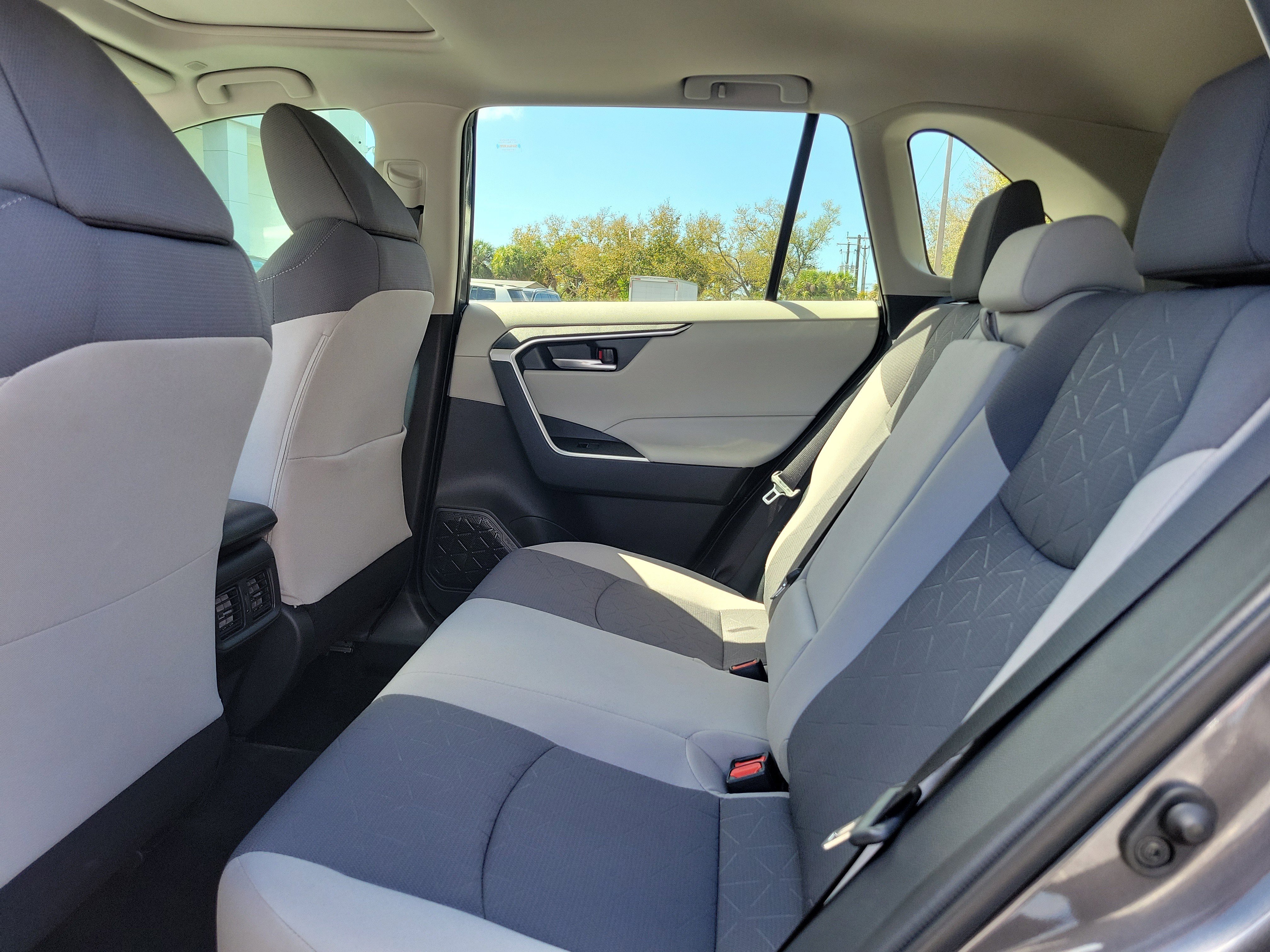 New 2024 Toyota RAV4 XLE w/ Convenience Package FWD image 14