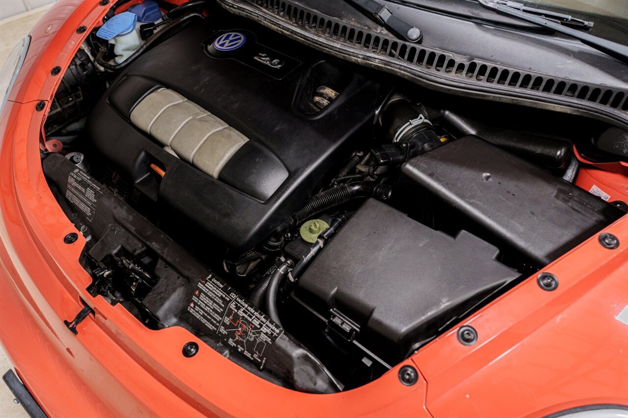 Used 2004 Volkswagen Beetle GLS FWD image 16