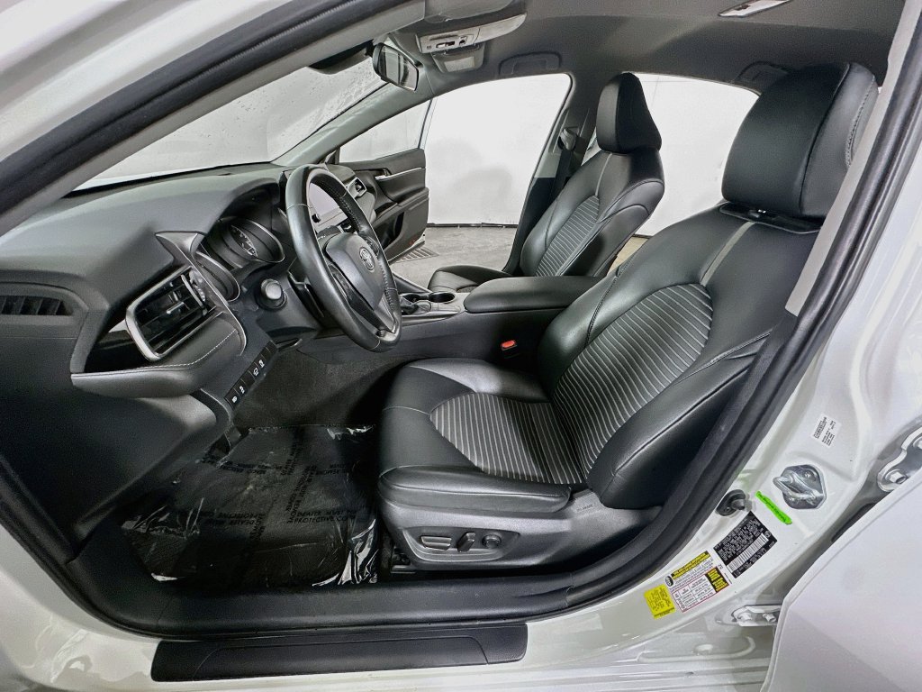Used 2024 Toyota Camry SE FWD image 17