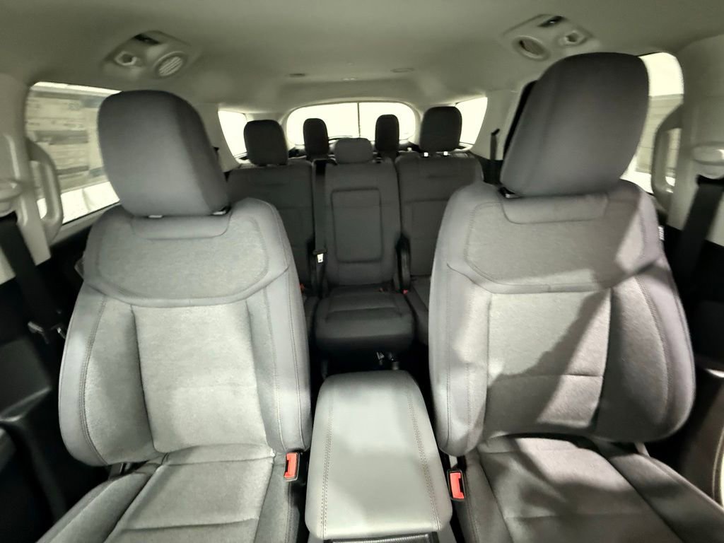 New 2026 Ford Explorer Active image 31