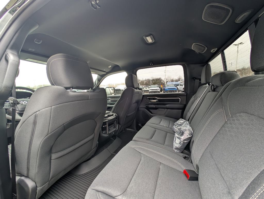 New 2026 RAM 1500 4x4 Crew Cab image 14