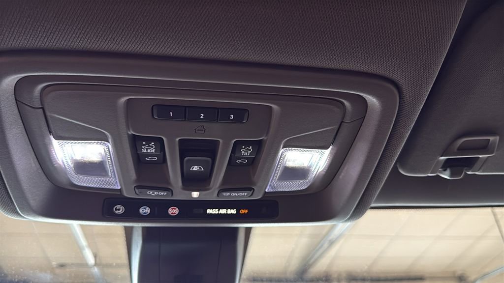 Used 2020 GMC Sierra 1500 Denali w/ Denali Ultimate Package image 38