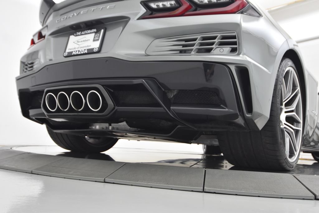 Used 2024 Chevrolet Corvette Z06 RWD image 71