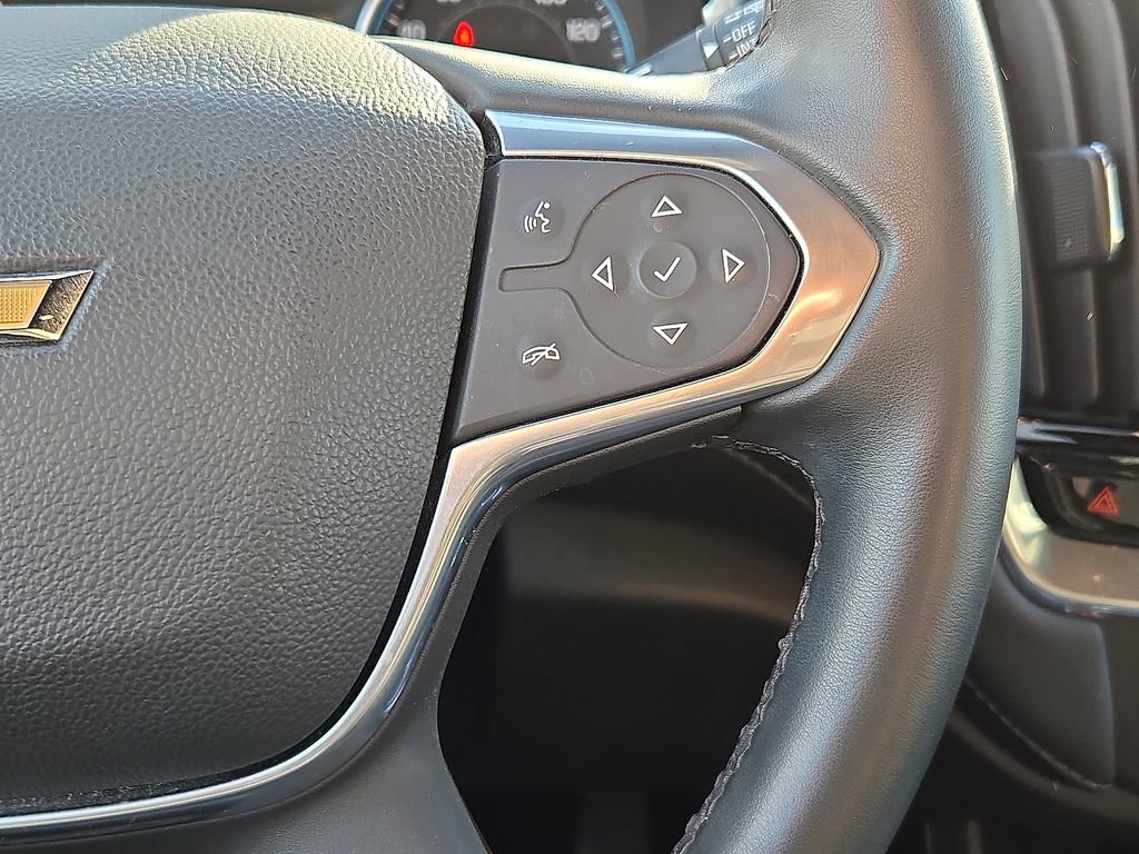 Used 2023 Chevrolet Traverse LT image 27