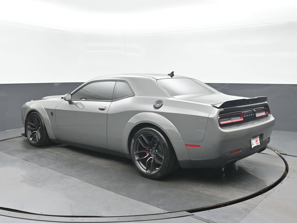 Used 2019 Dodge Challenger SRT Hellcat w/ Widebody Package RWD image 5