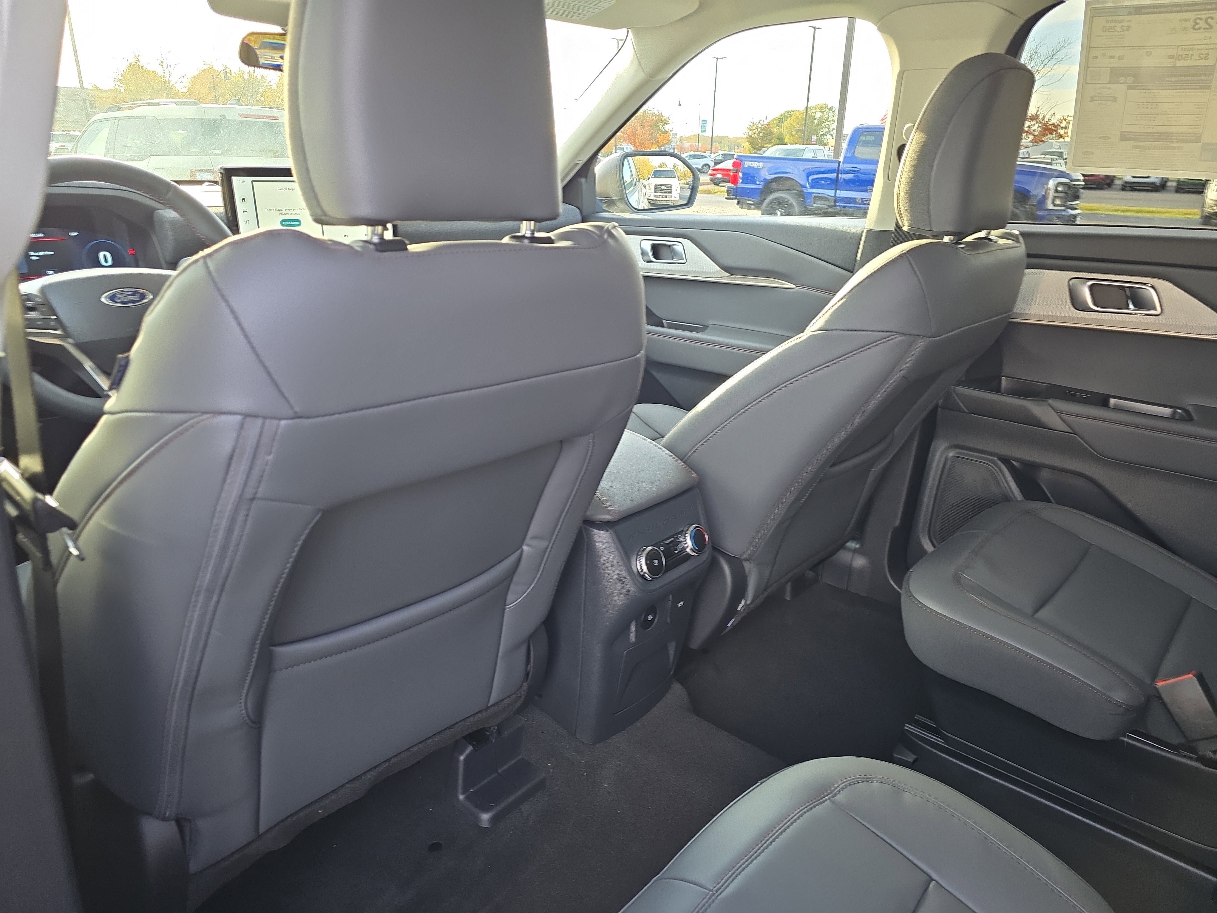 New 2026 Ford Explorer Active image 13