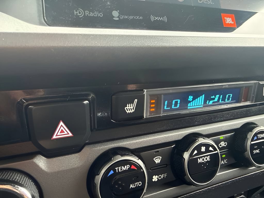 Used 2017 Toyota Tacoma TRD Off-Road AWD/4WD image 21