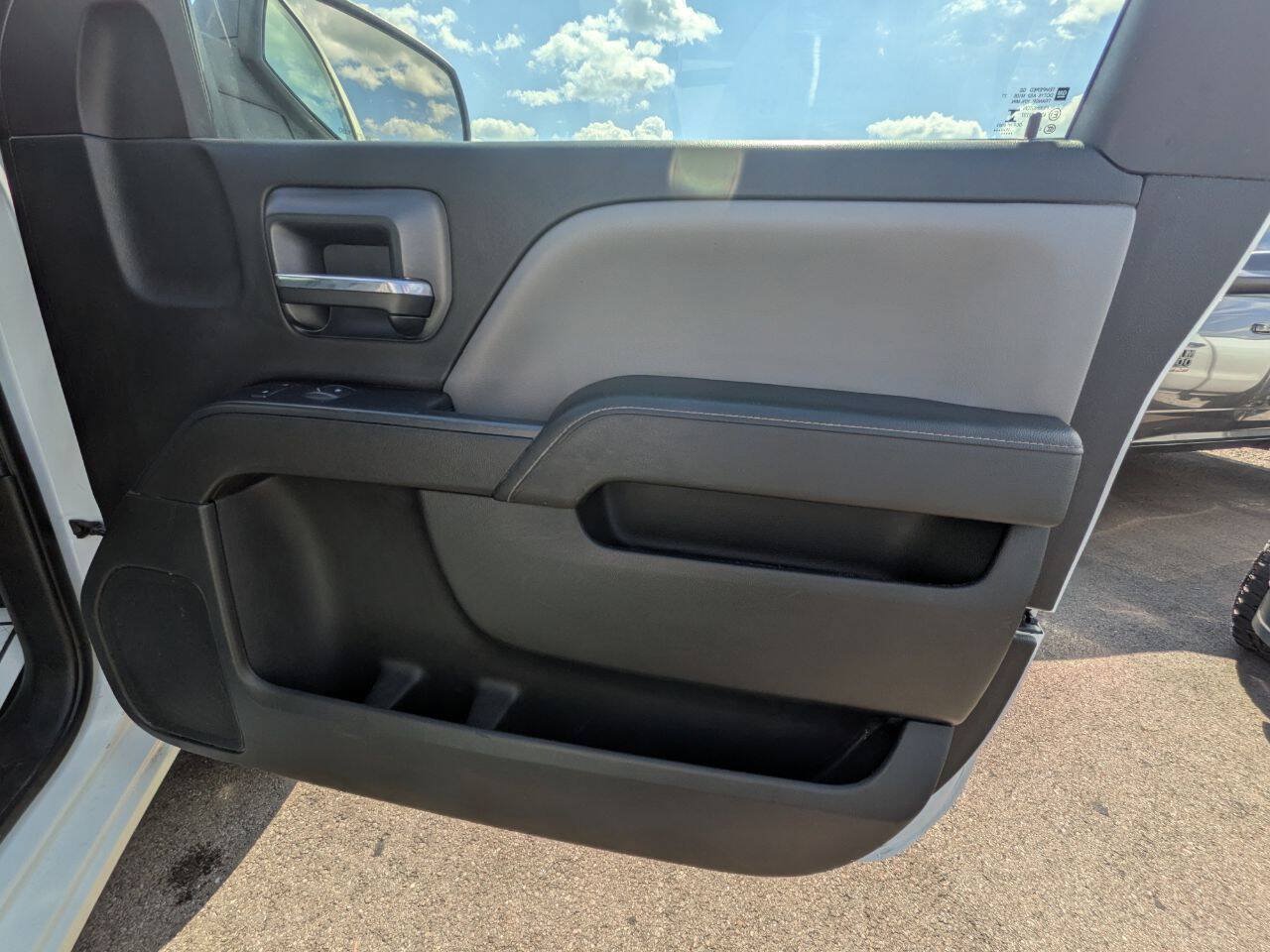 Used 2015 Chevrolet Silverado 2500 W/T w/ WT Convenience Package AWD/4WD image 21