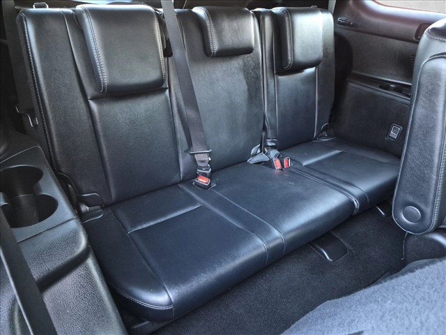 Used 2017 Toyota Highlander SE AWD/4WD image 19