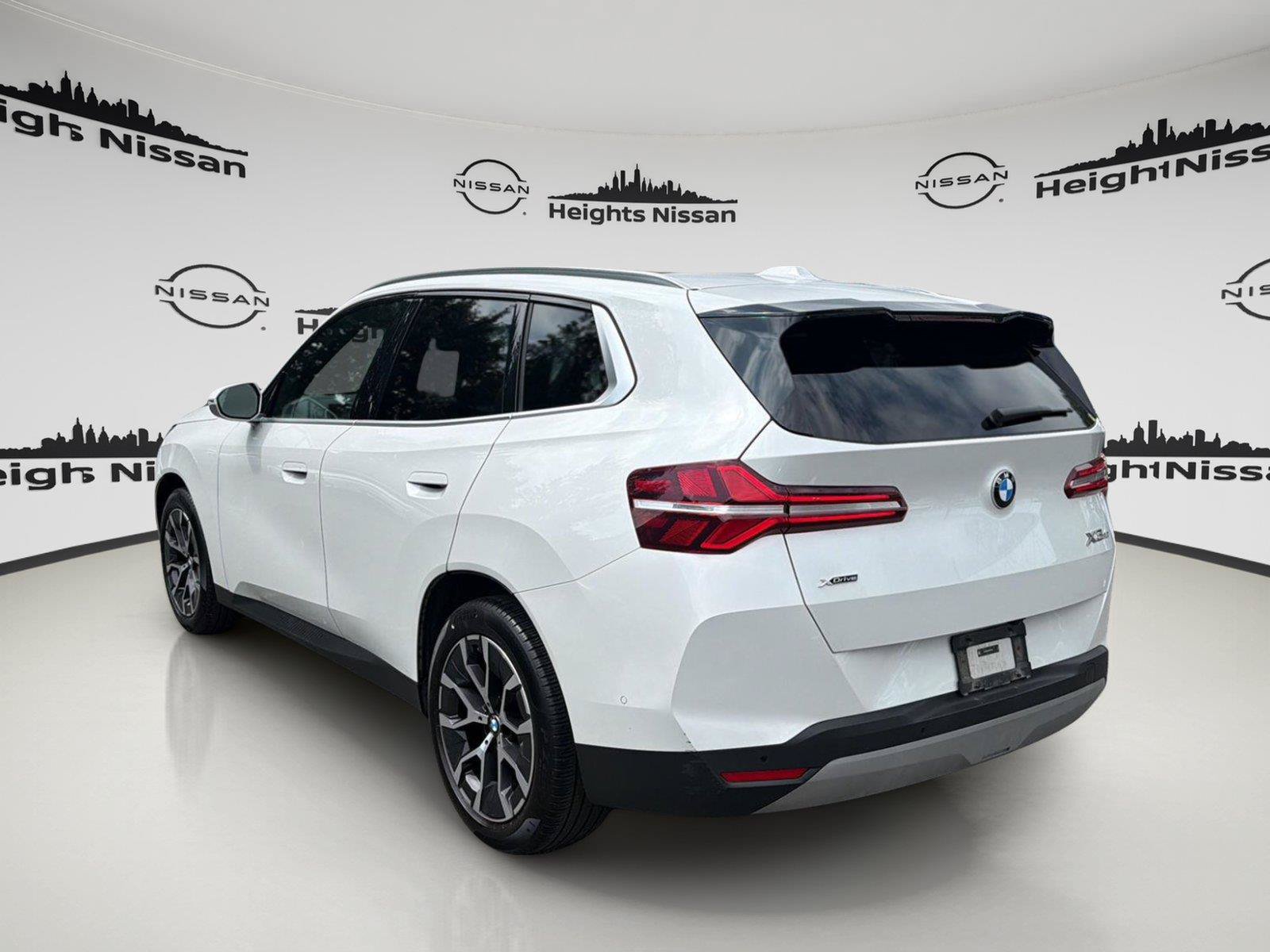 Used 2026 BMW X3 xDrive30i AWD/4WD image 3