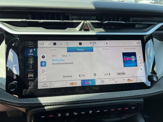 New 2026 Jeep Cherokee Laredo AWD/4WD image 19