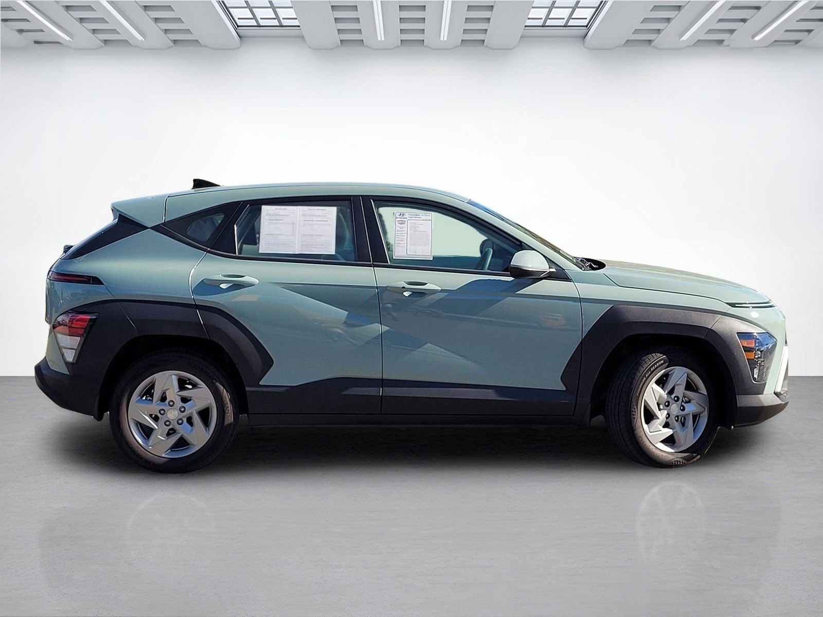 Certified 2026 Hyundai Kona SE image 3