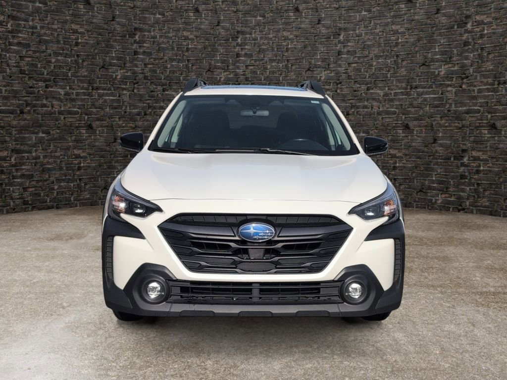 Used 2023 Subaru Outback Premium image 4