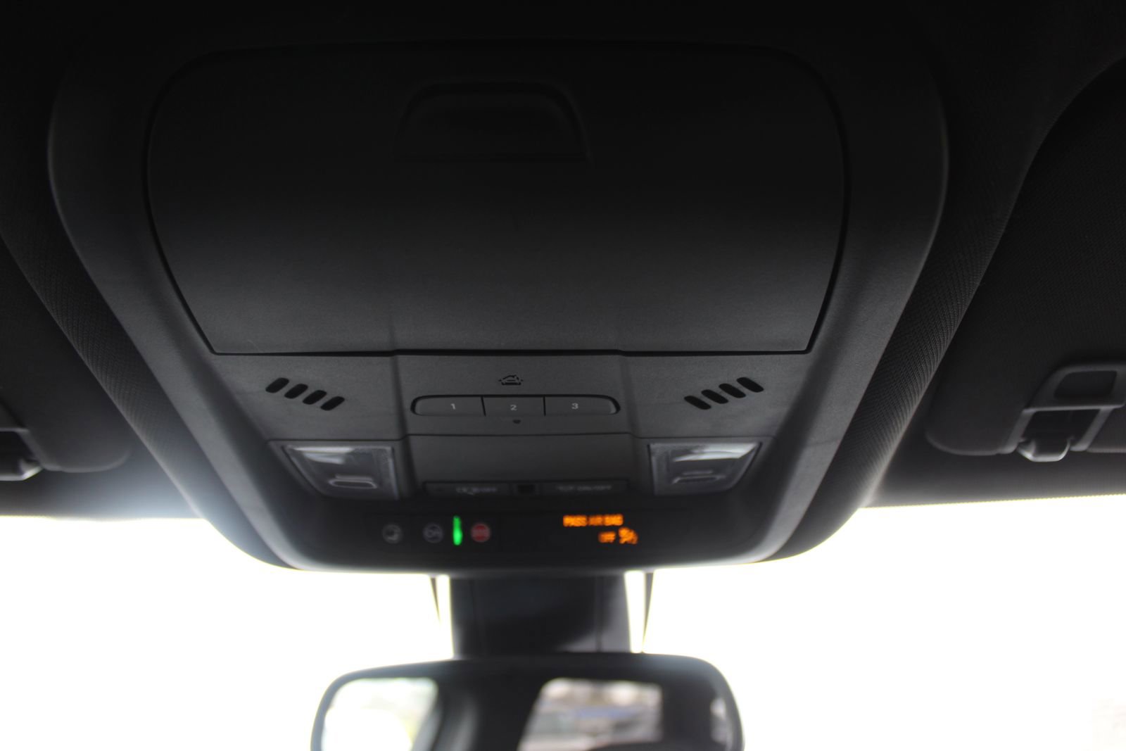 Used 2025 Chevrolet Blazer RS AWD/4WD image 37