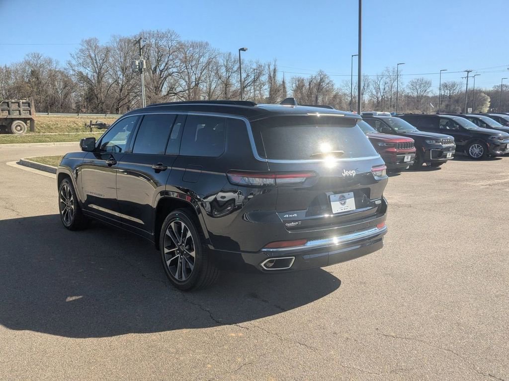 Used 2024 Jeep Grand Cherokee L Overland w/ Rear Seat Video Group I video 3