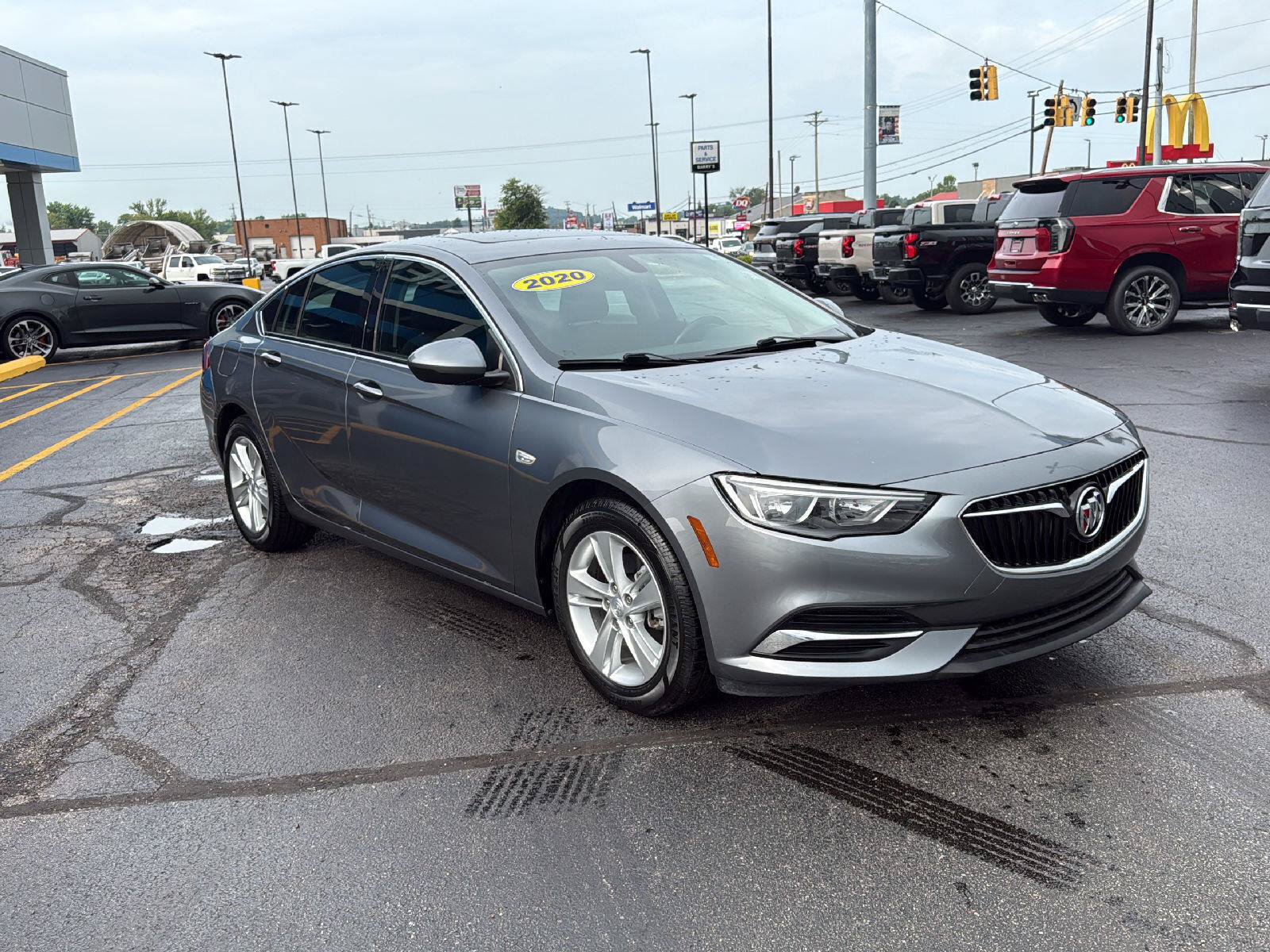 Used 2020 Buick Regal Preferred FWD image 7