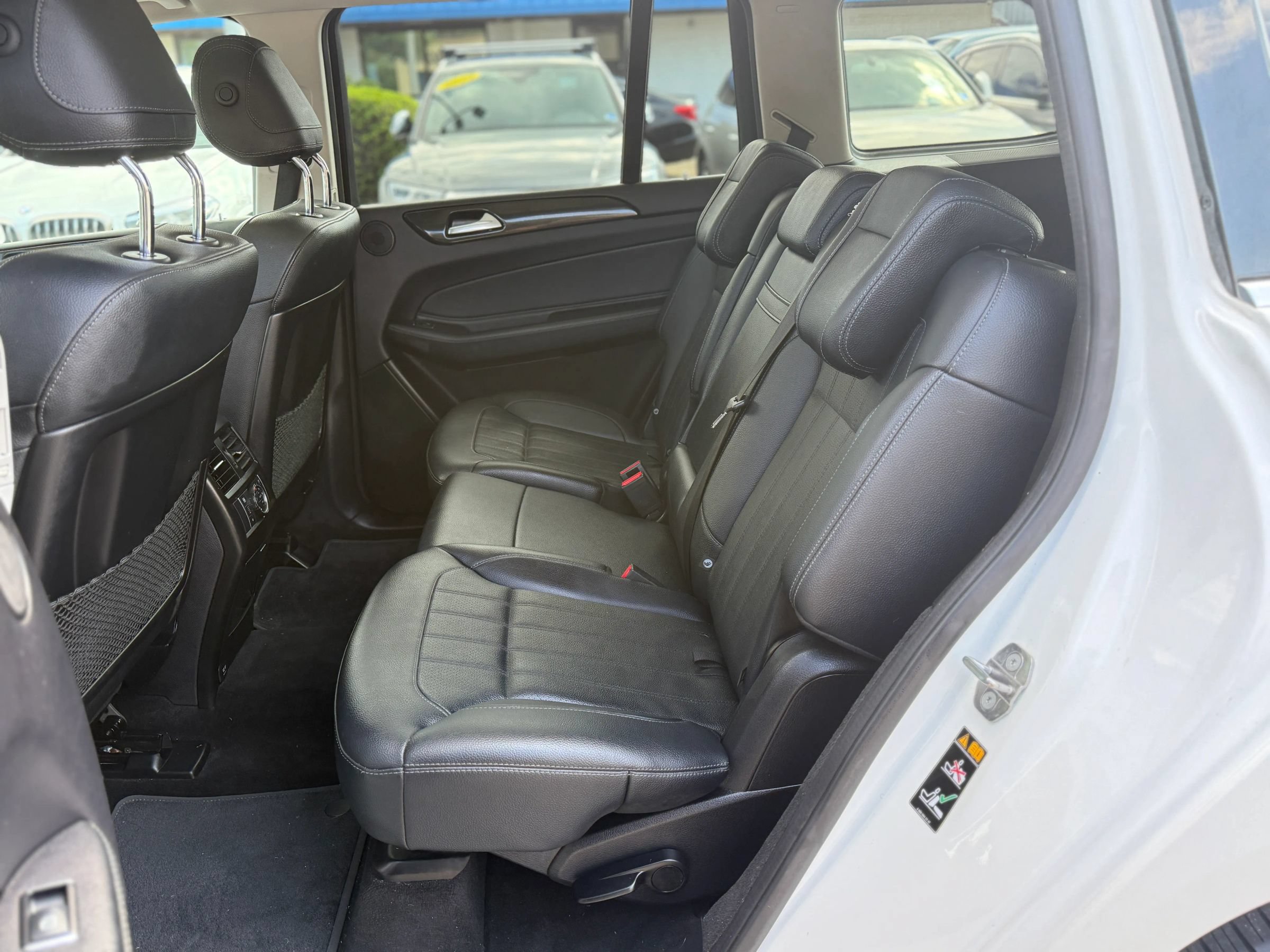 Used 2019 Mercedes-Benz GLS 450 4MATIC image 17