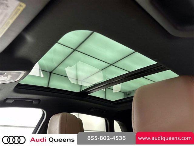 Used 2022 Audi Q3 2.0T Premium Plus w/ Premium Plus Package image 23