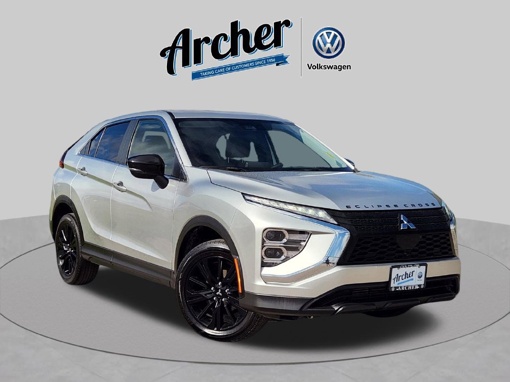 Used 2024 Mitsubishi Eclipse Cross LE AWD/4WD image 1