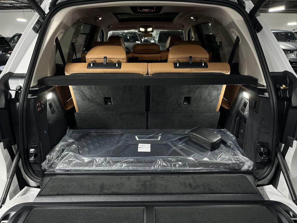 New 2026 BMW X7 xDrive40i image 25