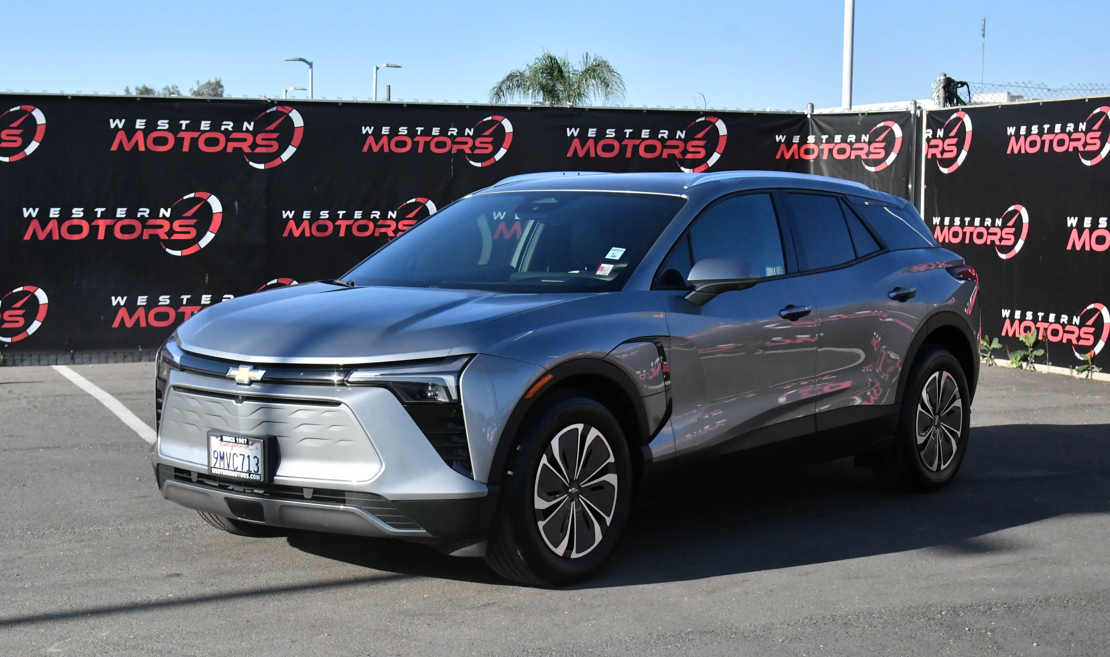 Used 2024 Chevrolet Blazer EV LT image 3